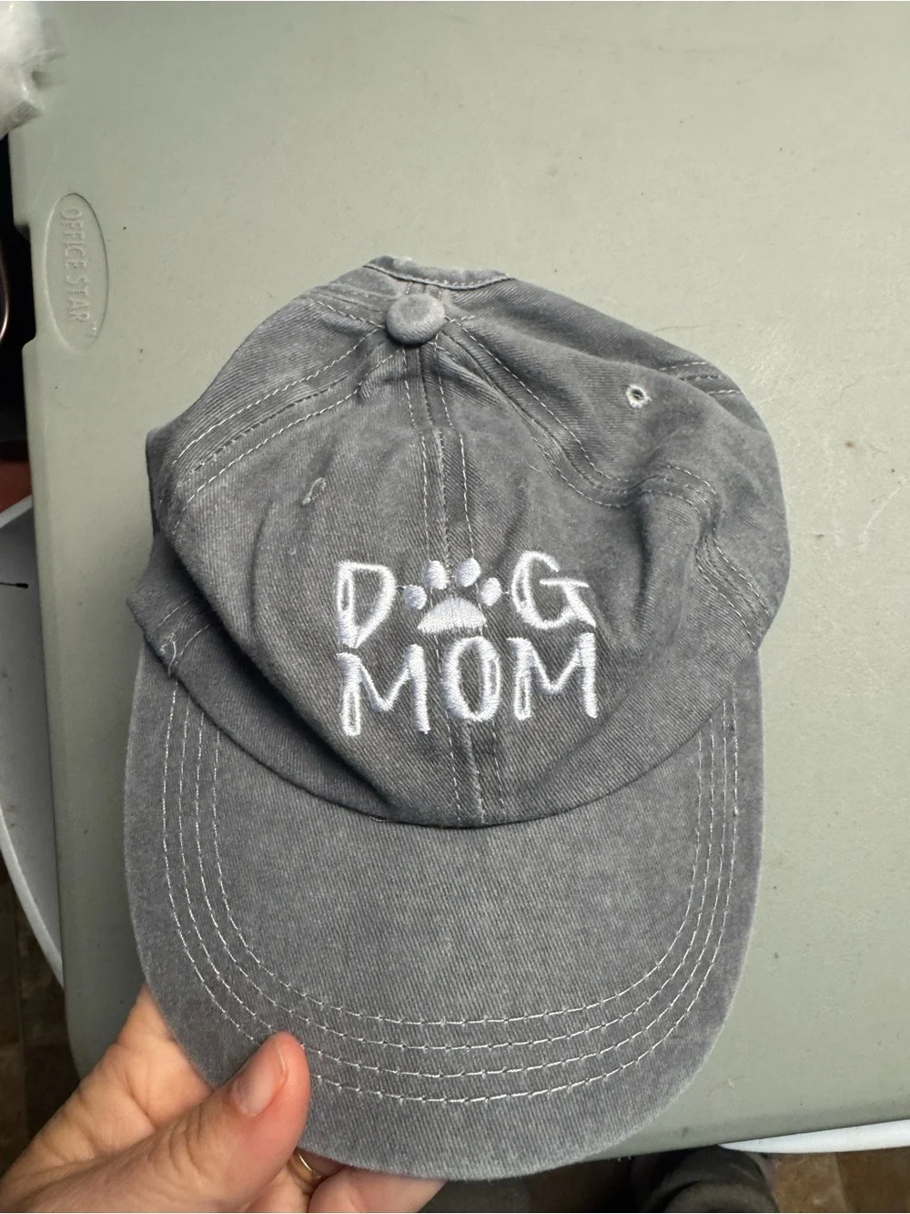Dog‎ Mom Embroidered Baseball Cap - Gray